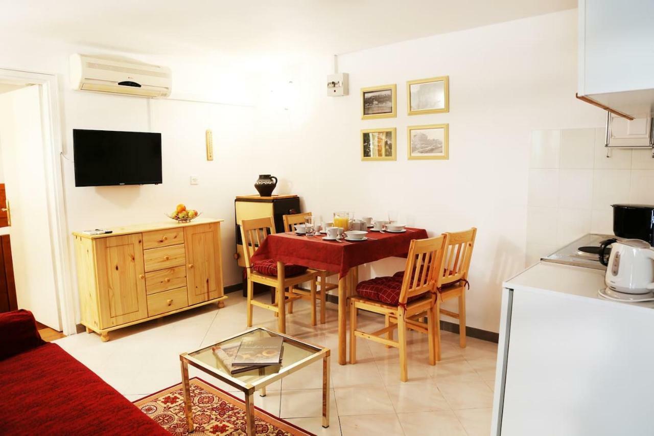 Authentic Apartment On The Seaside Omišalj المظهر الخارجي الصورة